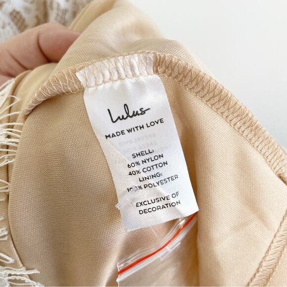 LULUS Absolutely In Love White Lace Short Sleeve Skater Dress Size Medium - Picture 6 of 10